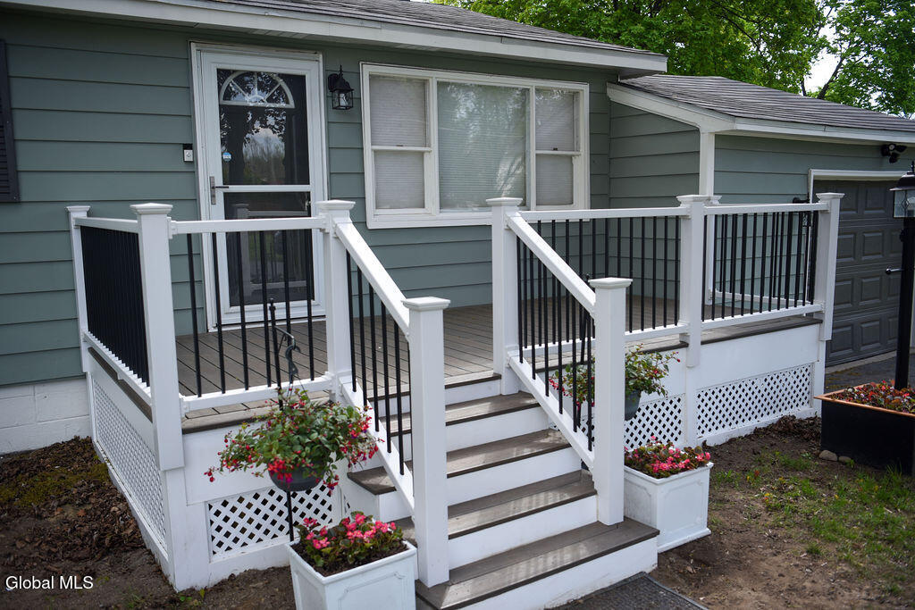 3 Uncas Drive