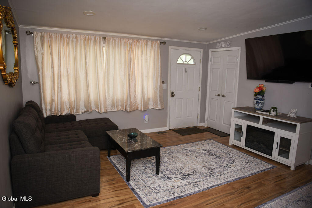 3 Uncas Drive