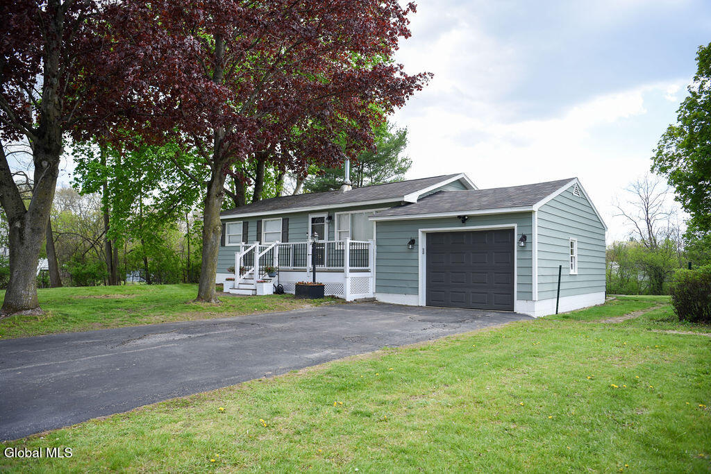 3 Uncas Drive