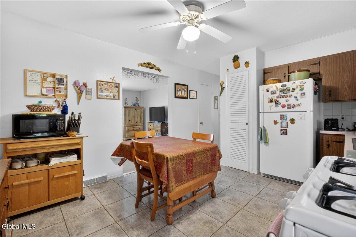5 Deer Path Drive