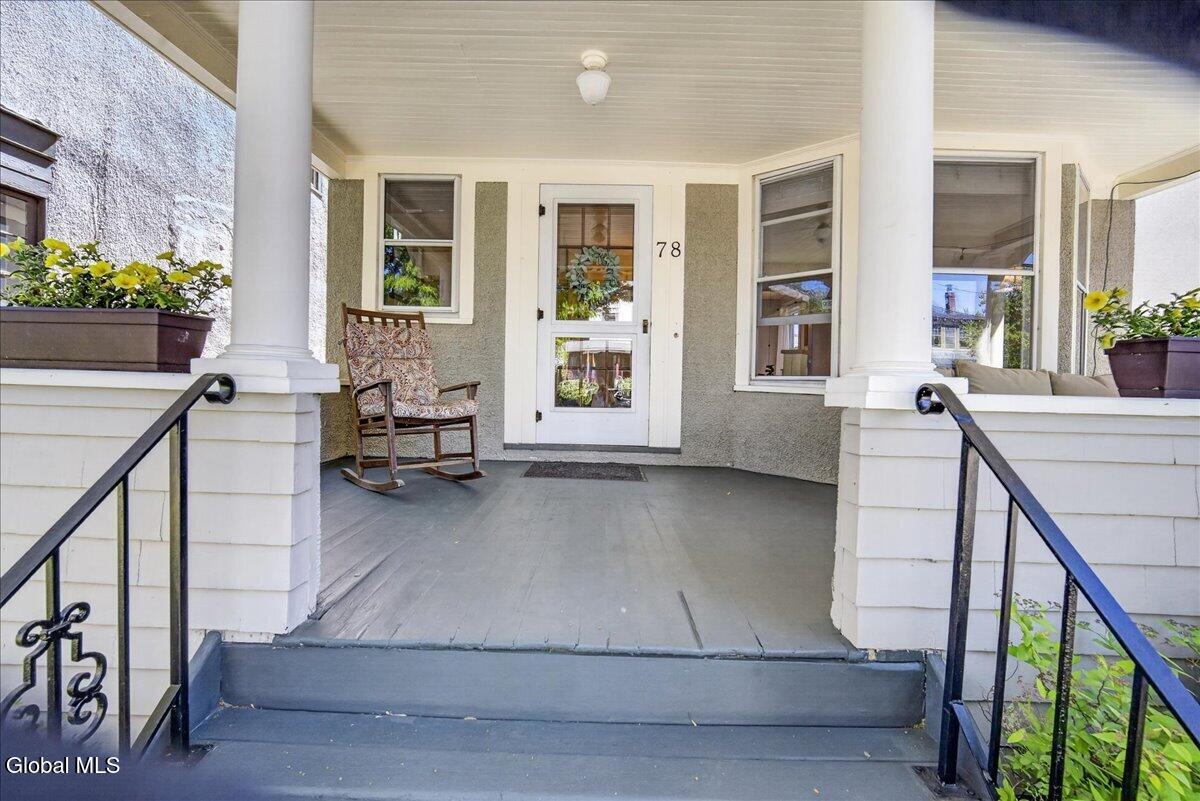 78 Grove Avenue
