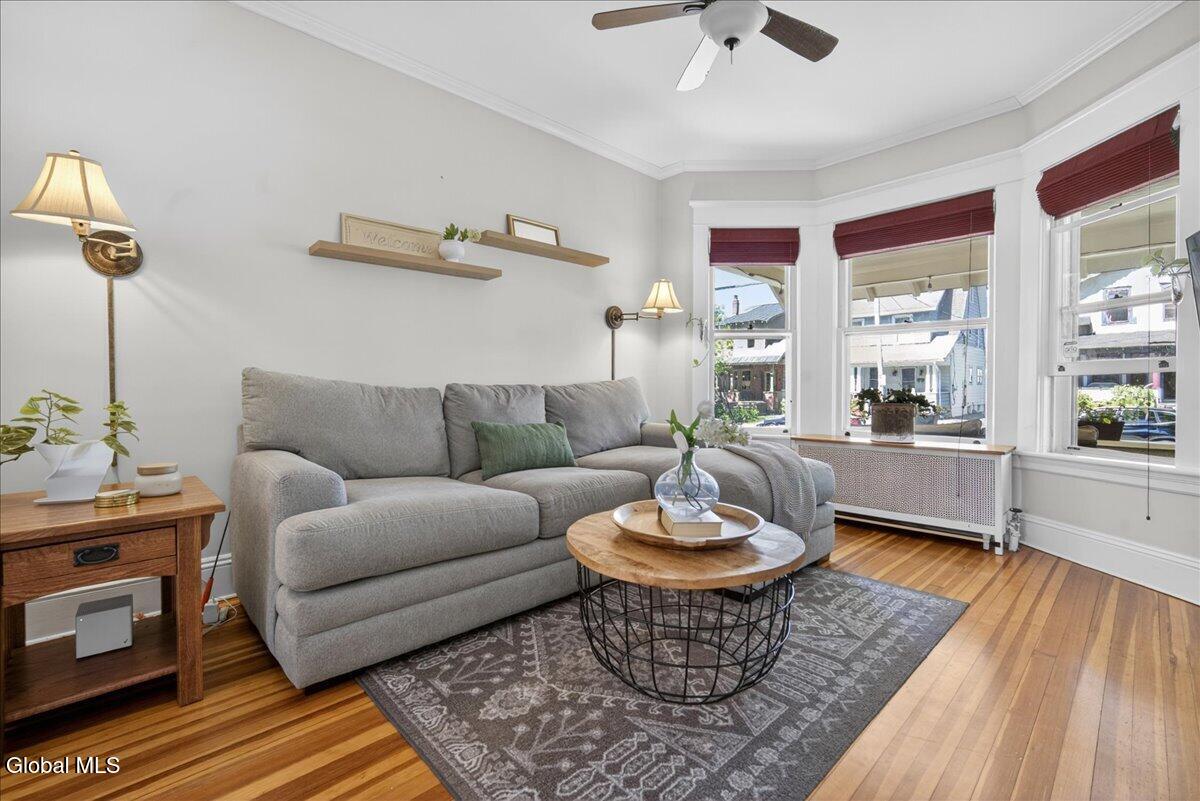 78 Grove Avenue