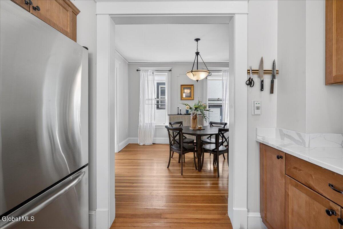 78 Grove Avenue