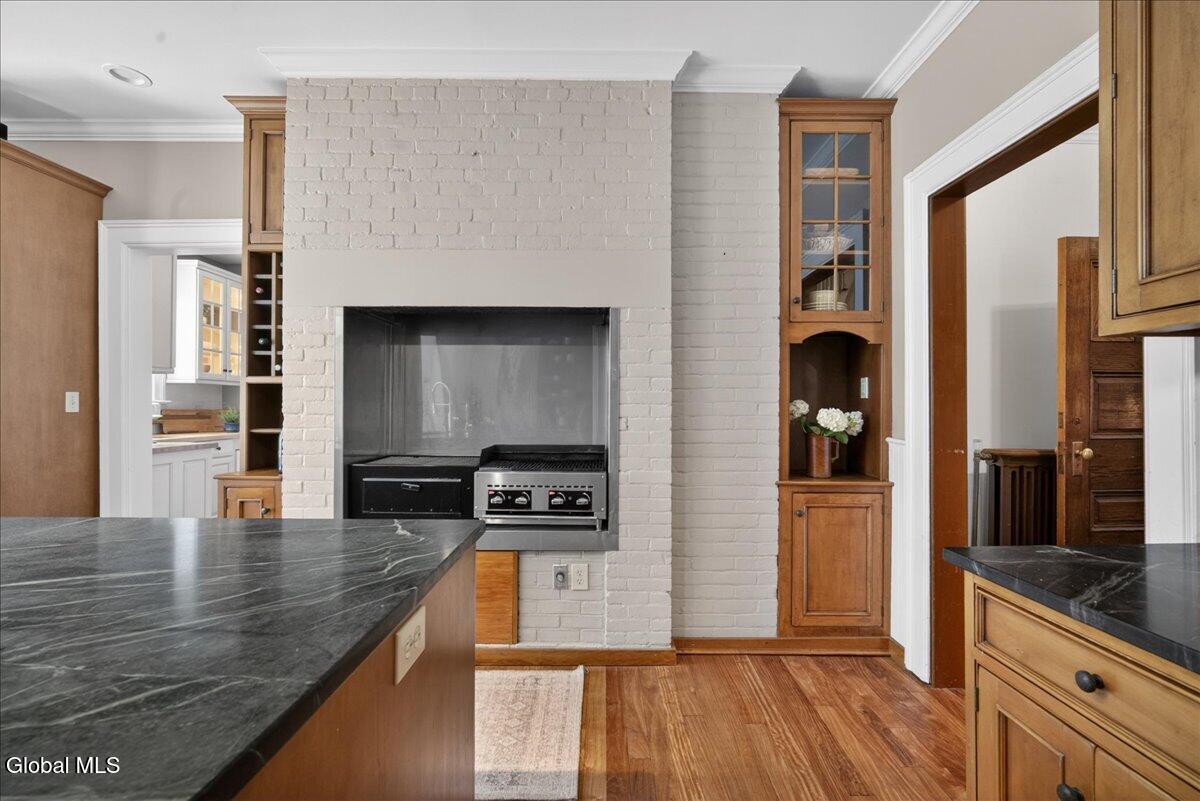 720 N Broadway