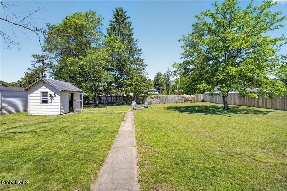 3423 Gari Lane