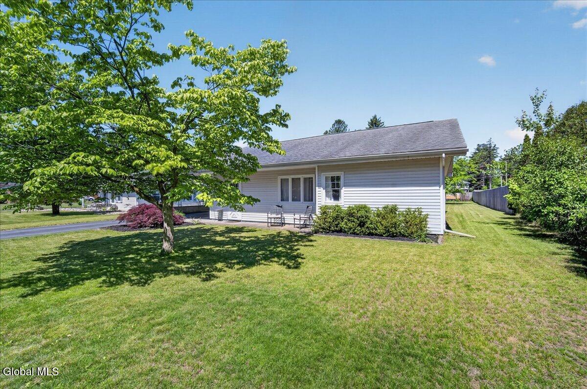 3423 Gari Lane