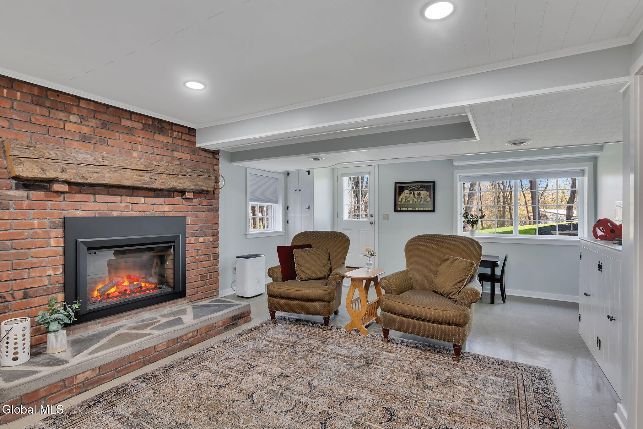 896 Randall Road