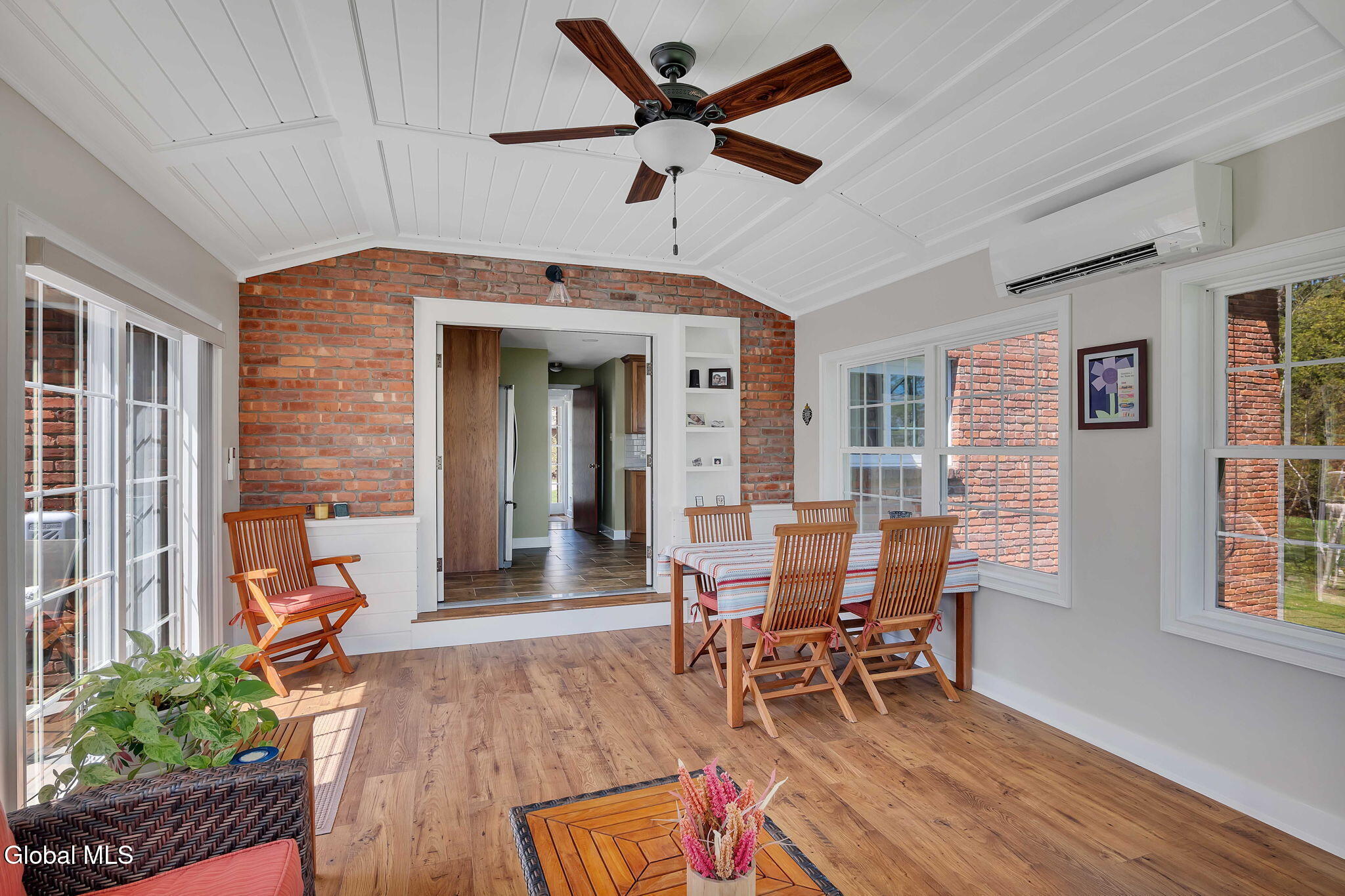 896 Randall Road