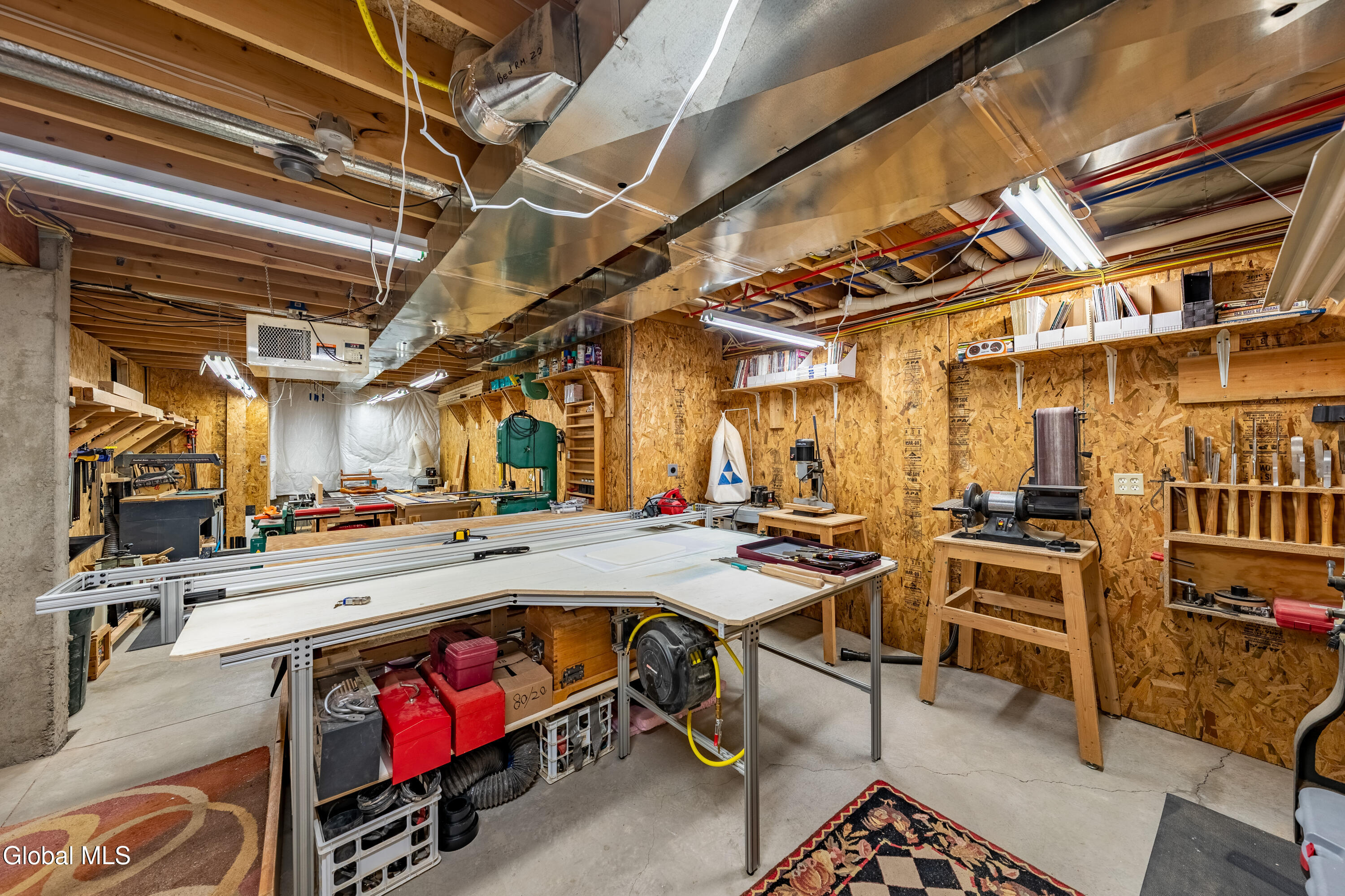 706 Penney Lane