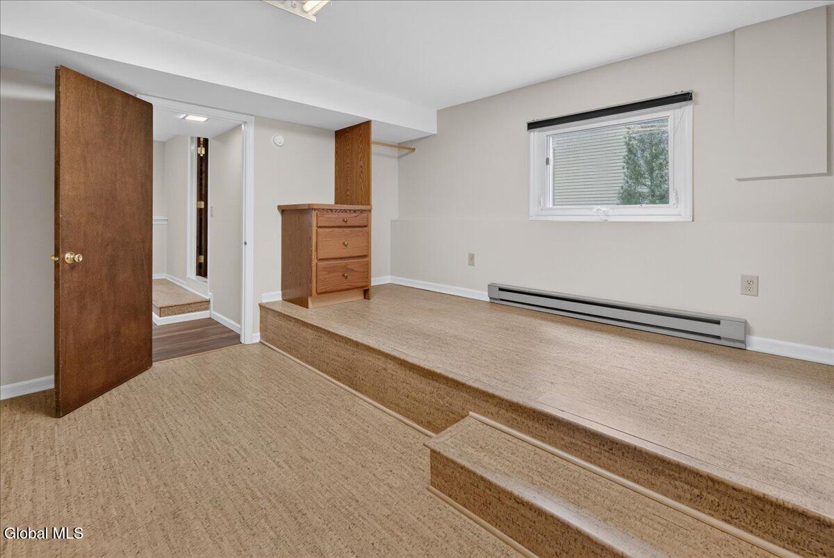 11 Laurel Drive