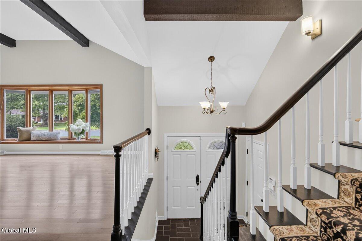 11 Laurel Drive