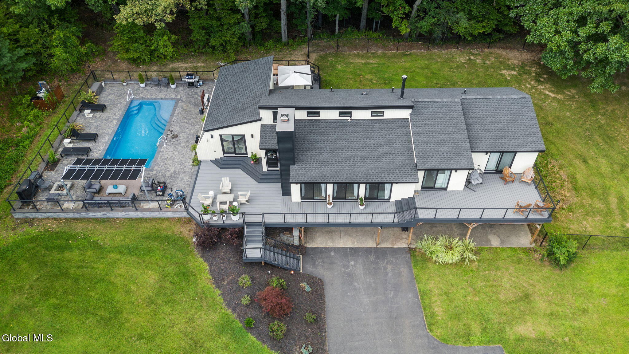 109 Wilrose Lane