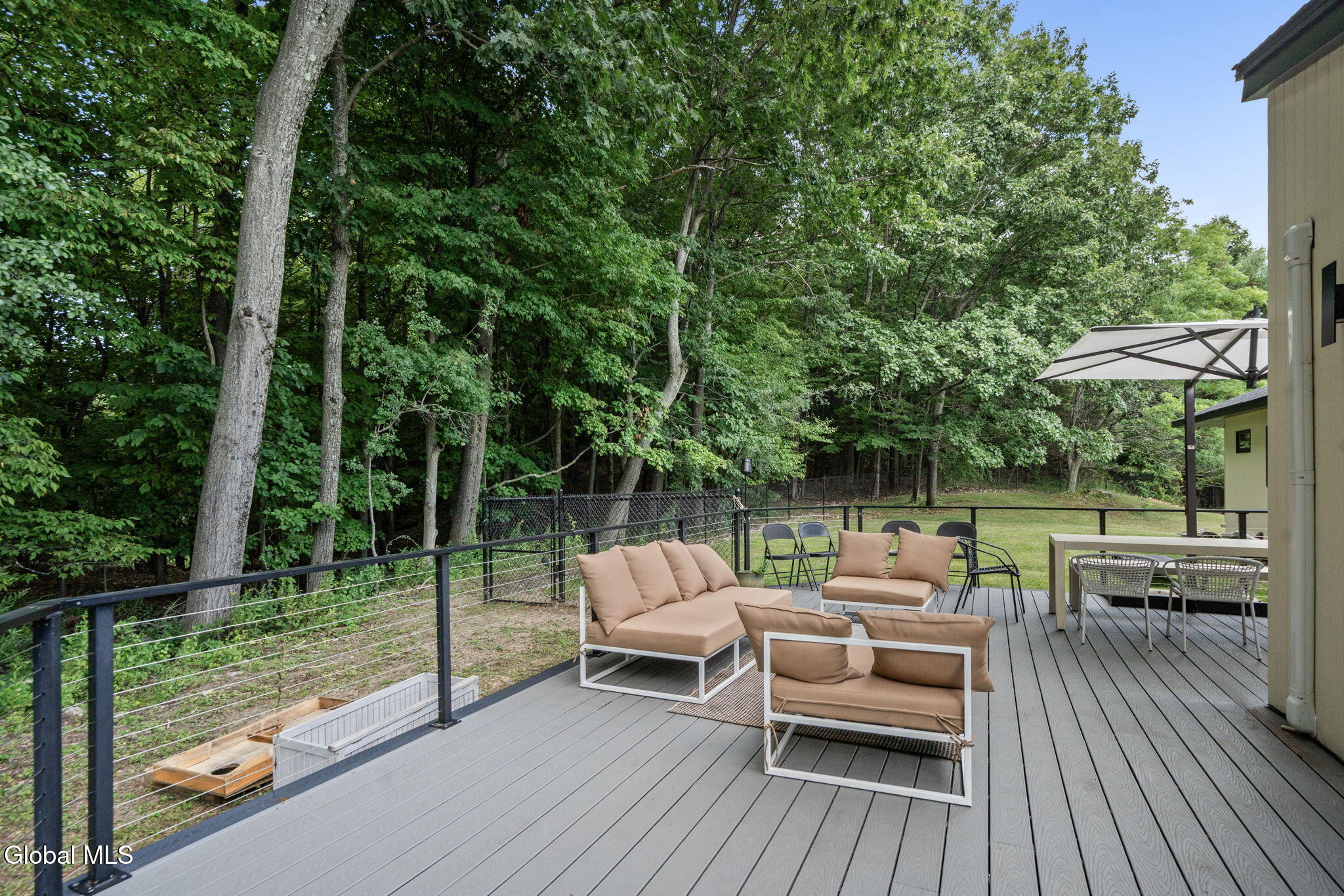 109 Wilrose Lane