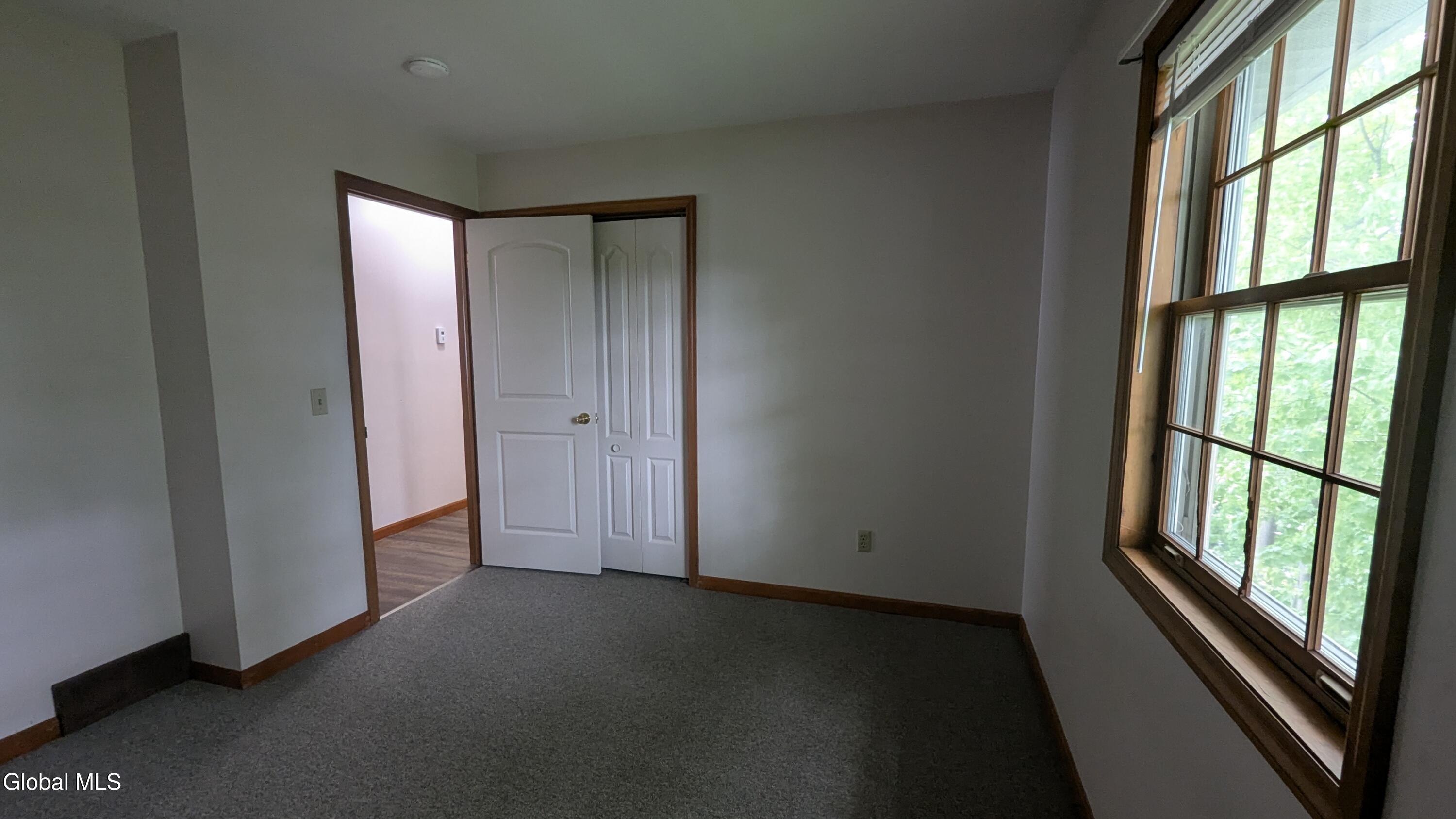 821 Salina Street, 823