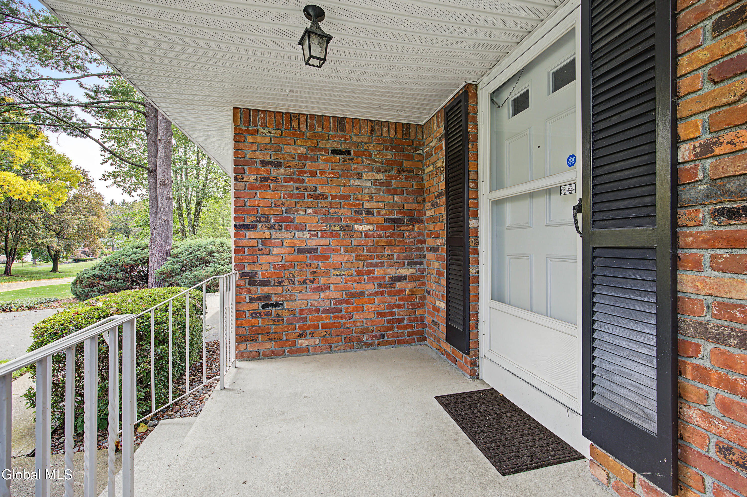 1279 Windemere Court