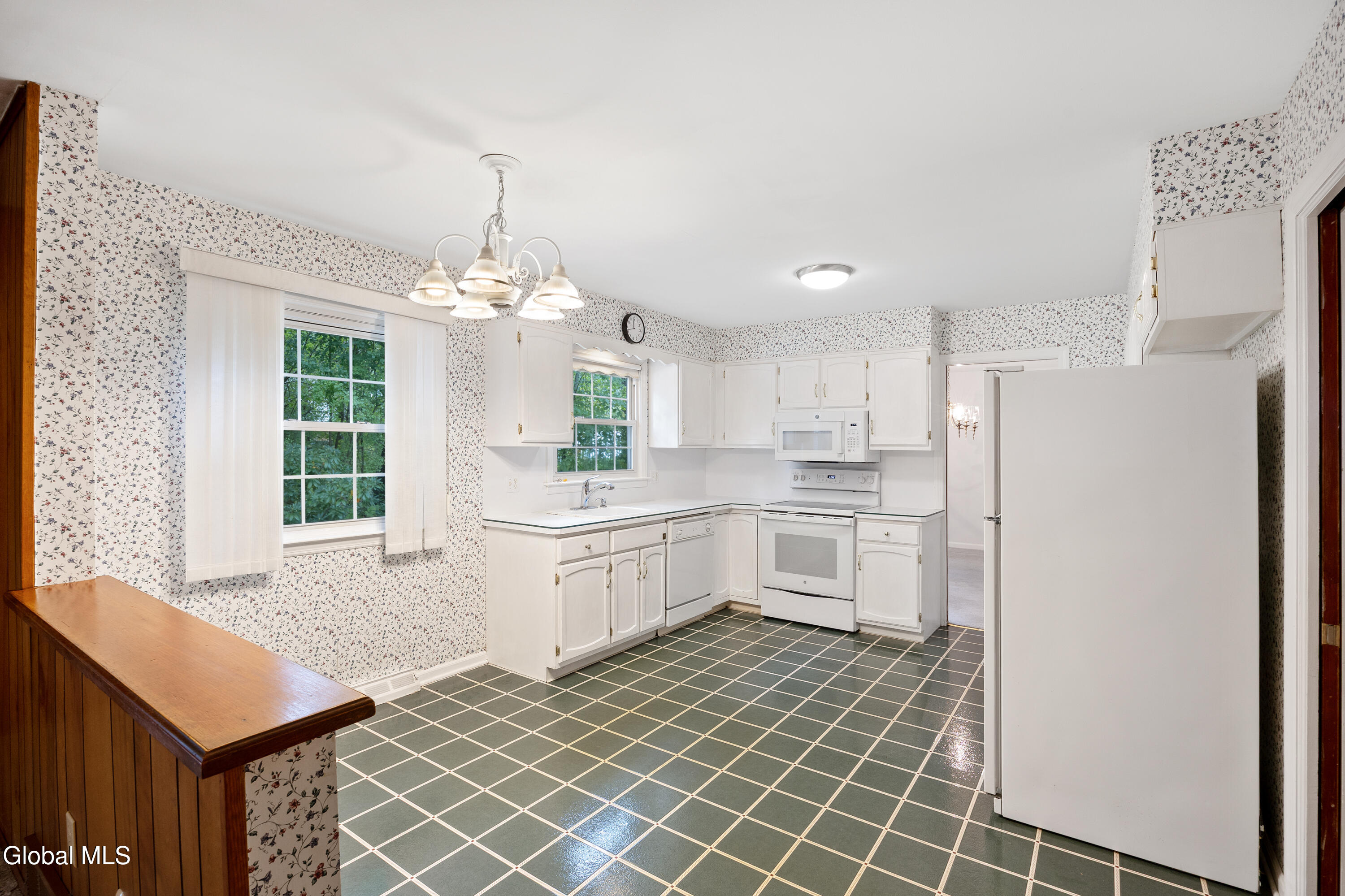 1279 Windemere Court