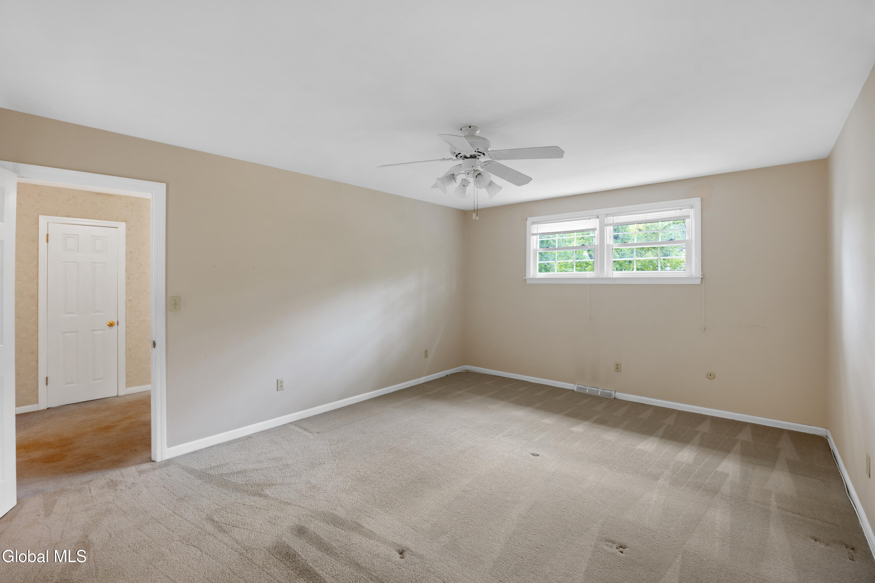 1279 Windemere Court