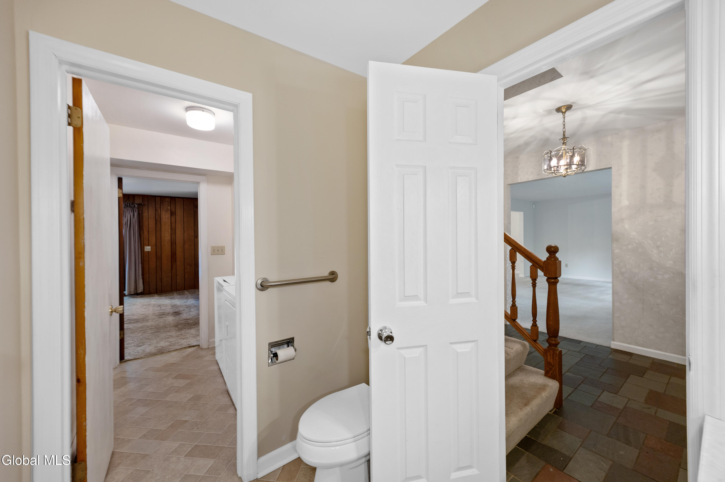 1279 Windemere Court