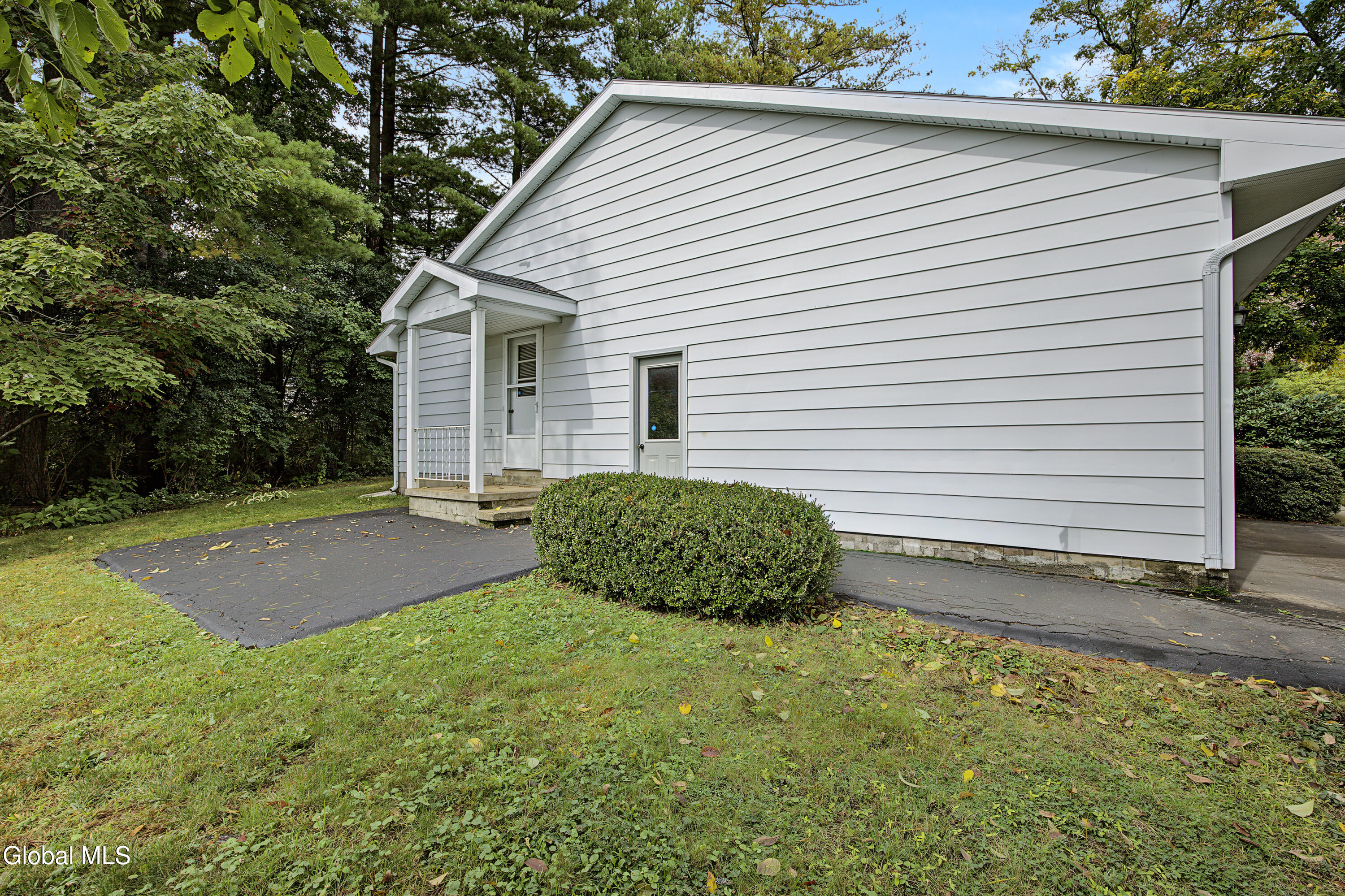 1279 Windemere Court