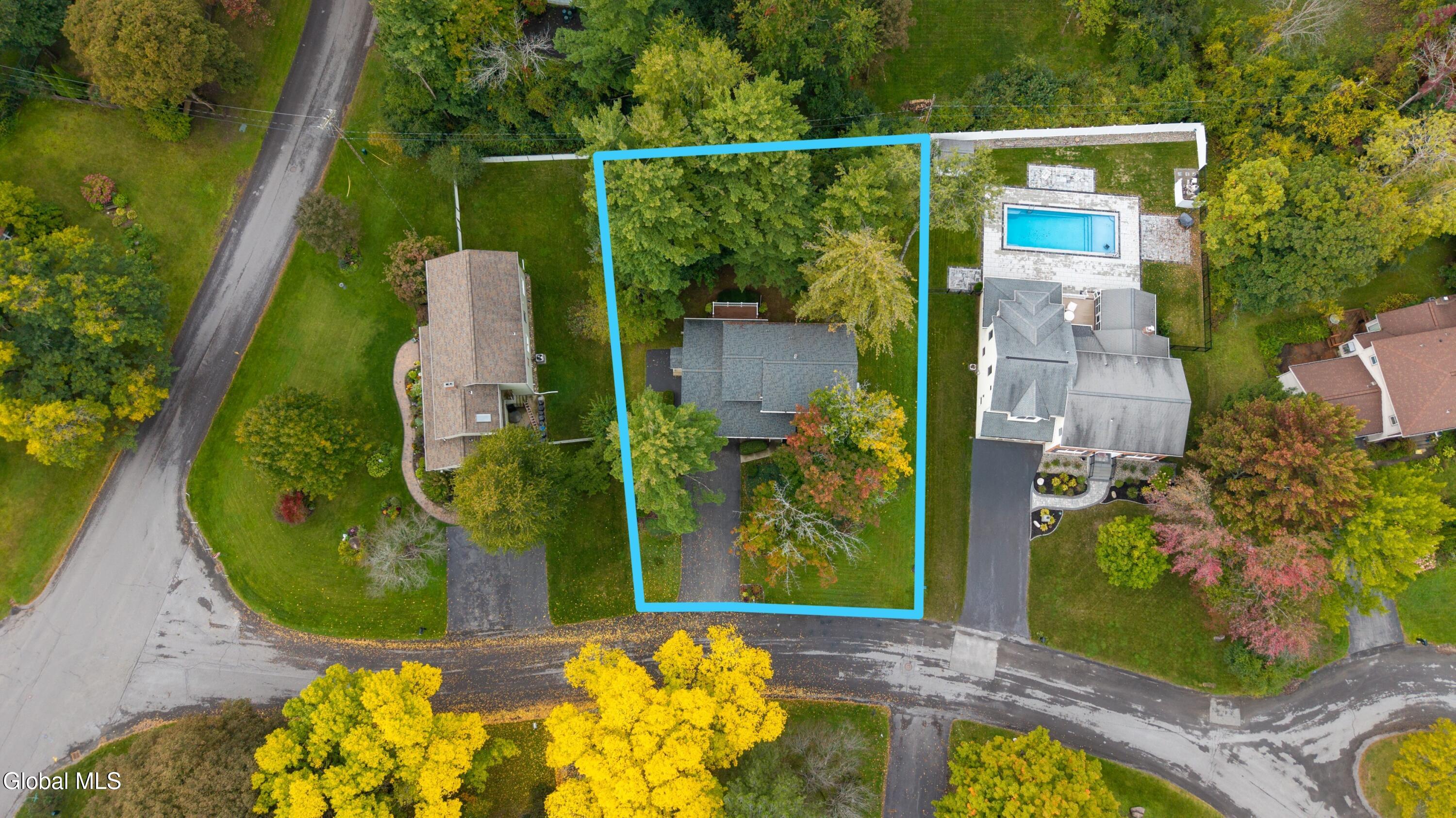 1279 Windemere Court