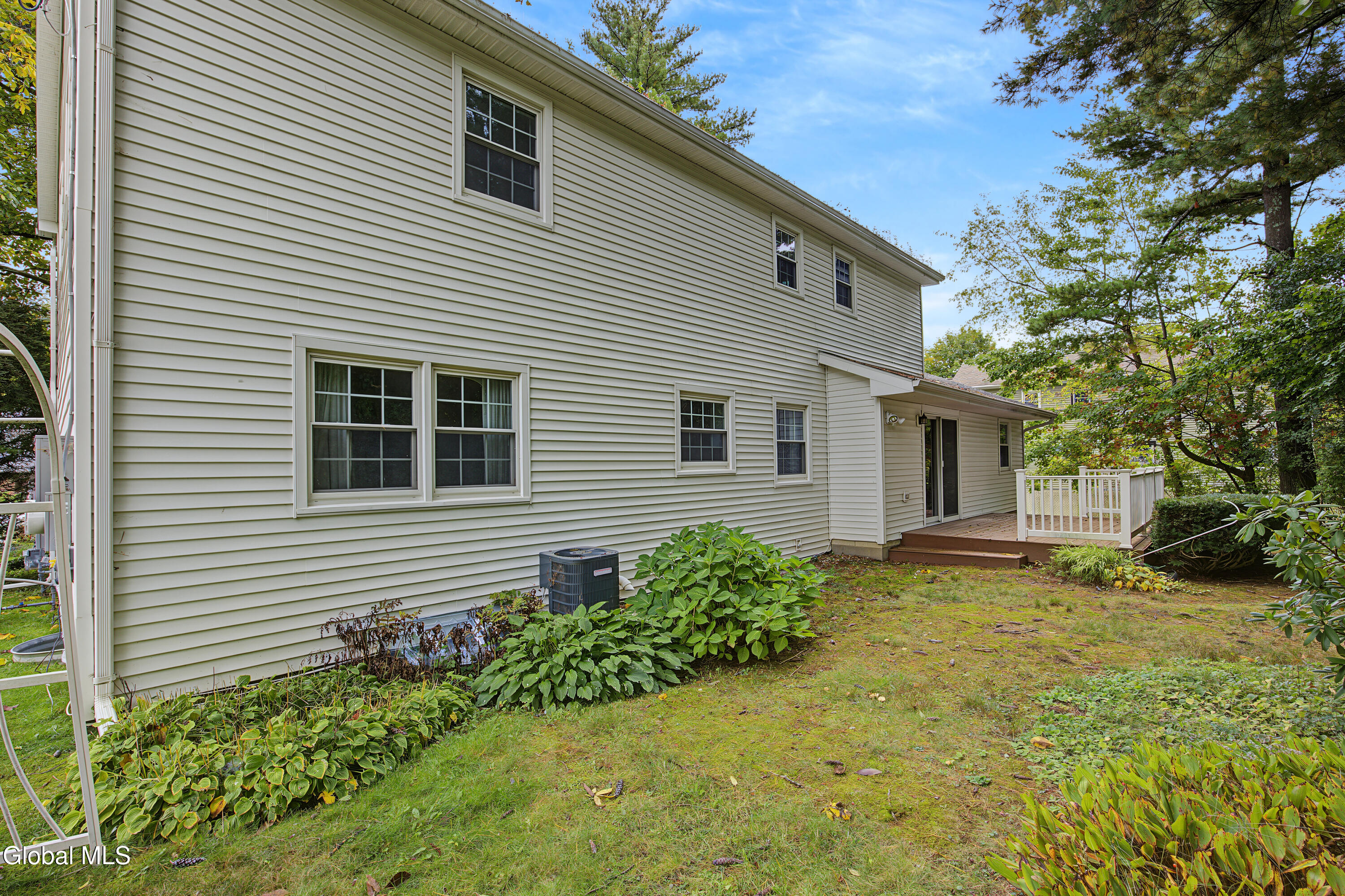 1279 Windemere Court