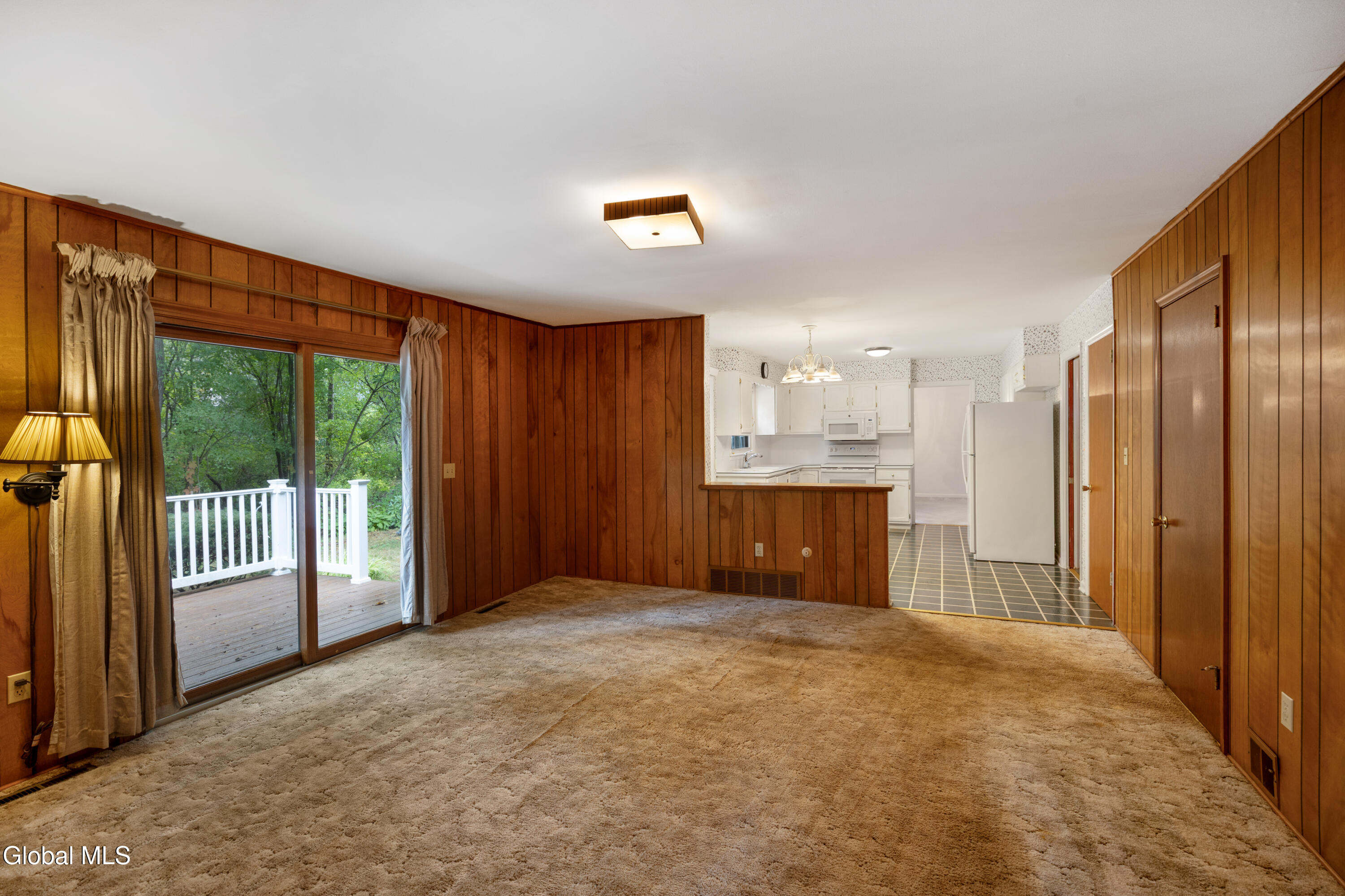 1279 Windemere Court