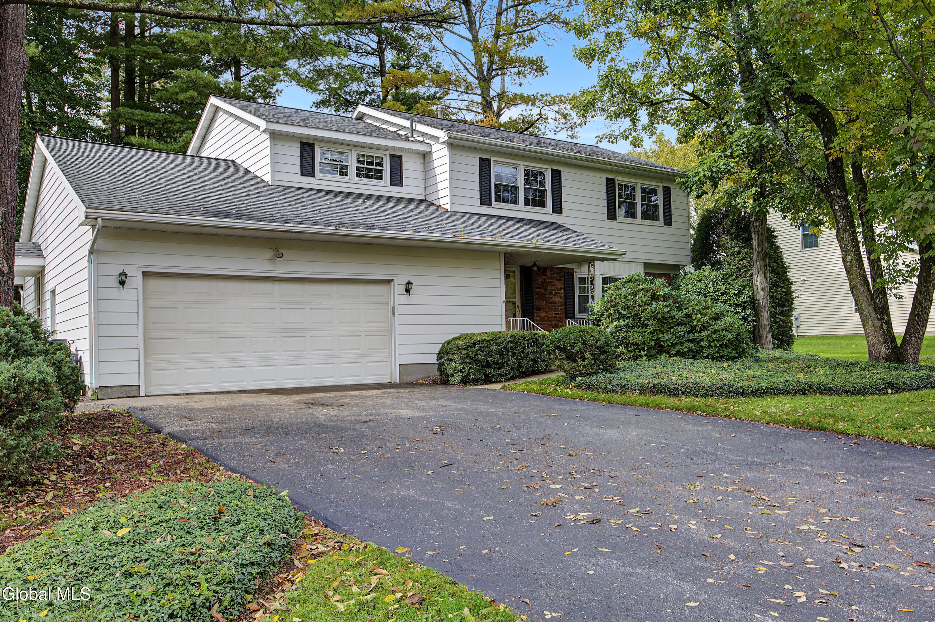 1279 Windemere Court