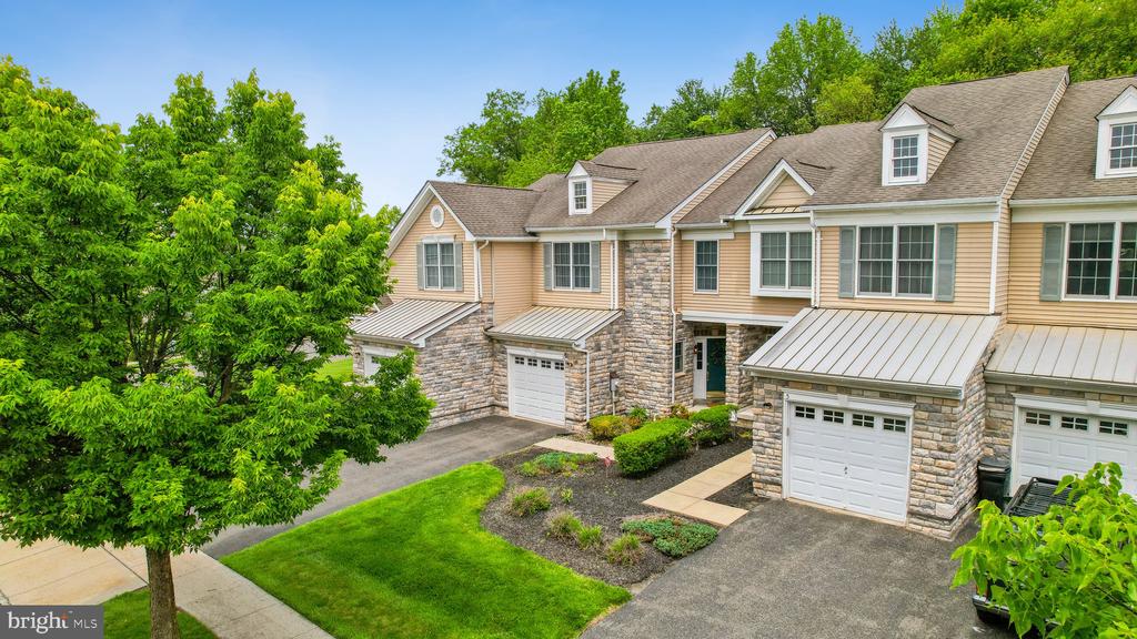 3 WEDGEWOOD COURT