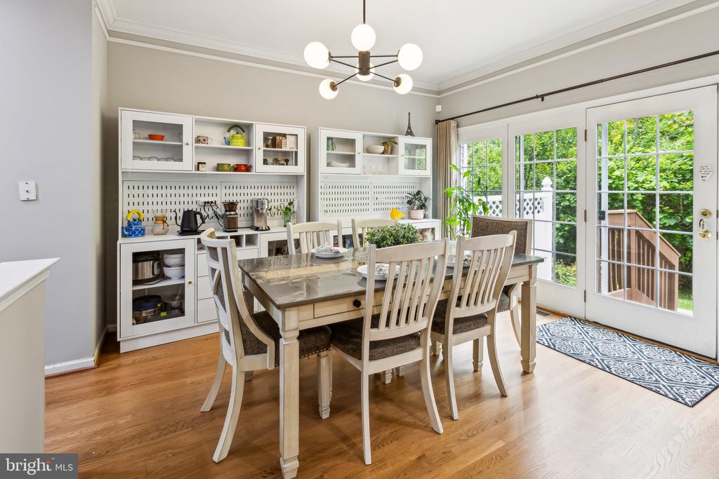 3 WEDGEWOOD COURT
