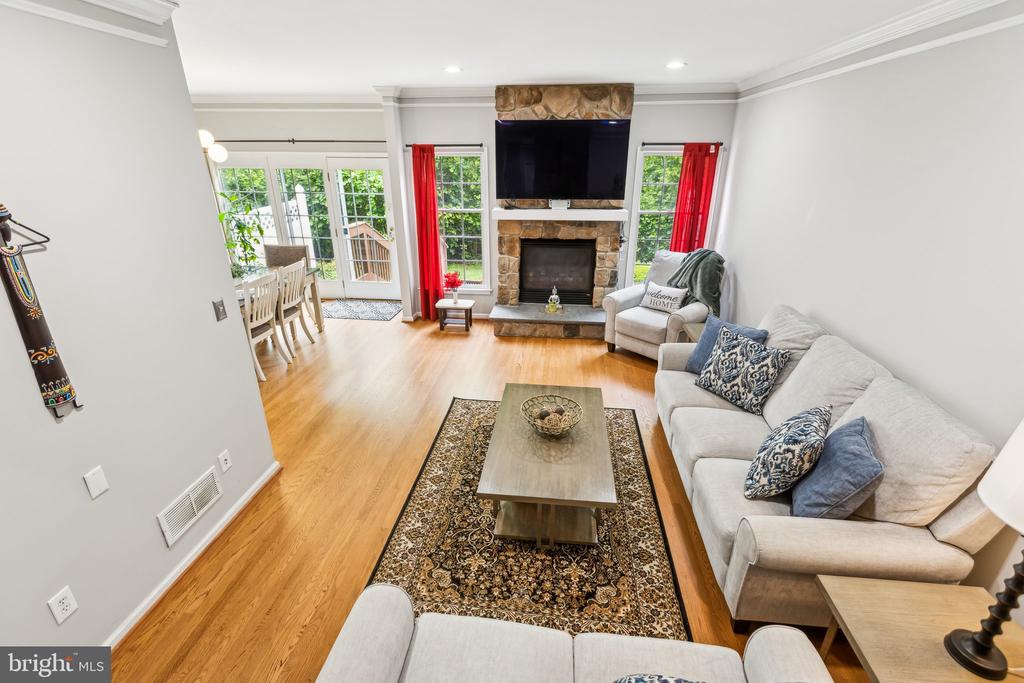 3 WEDGEWOOD COURT