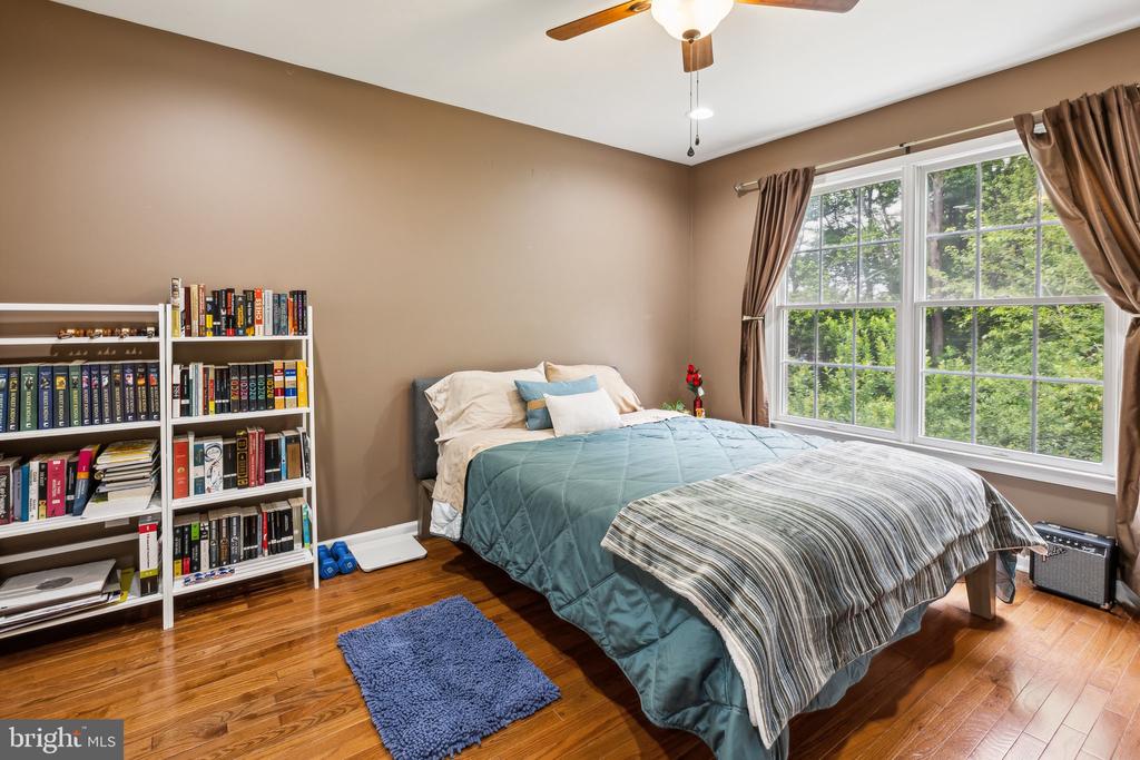 3 WEDGEWOOD COURT