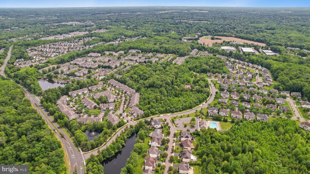 3 WEDGEWOOD COURT