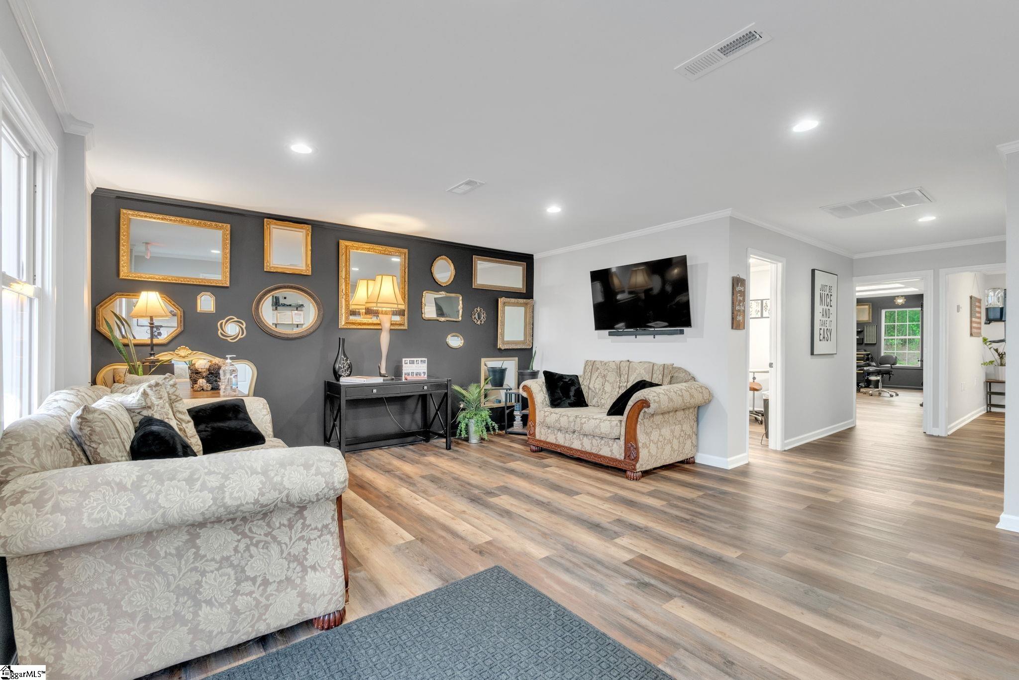 416 Rolling Hills Circle