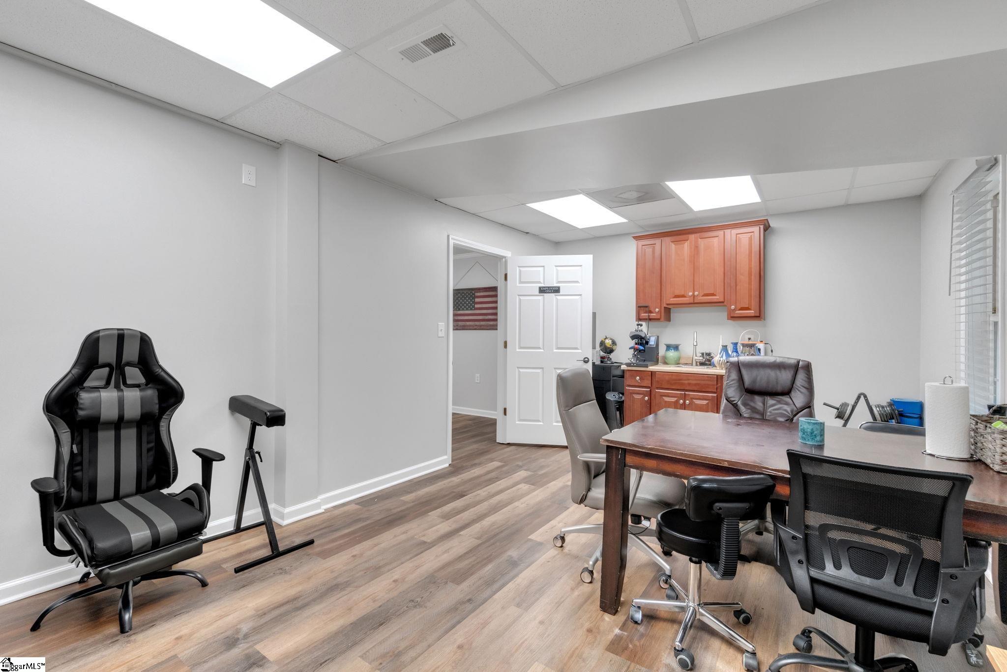 416 Rolling Hills Circle