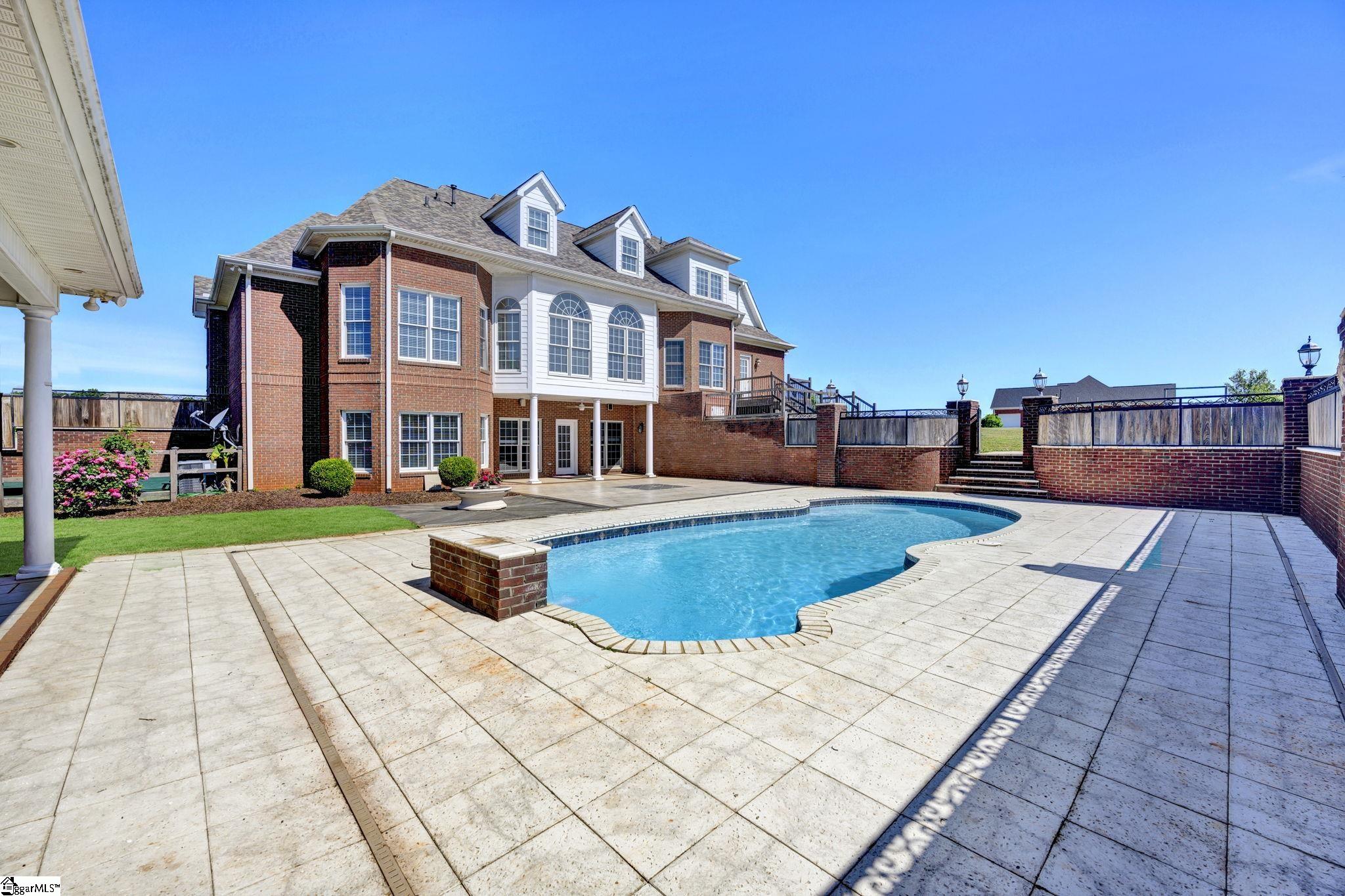 102 Alene Hills Way