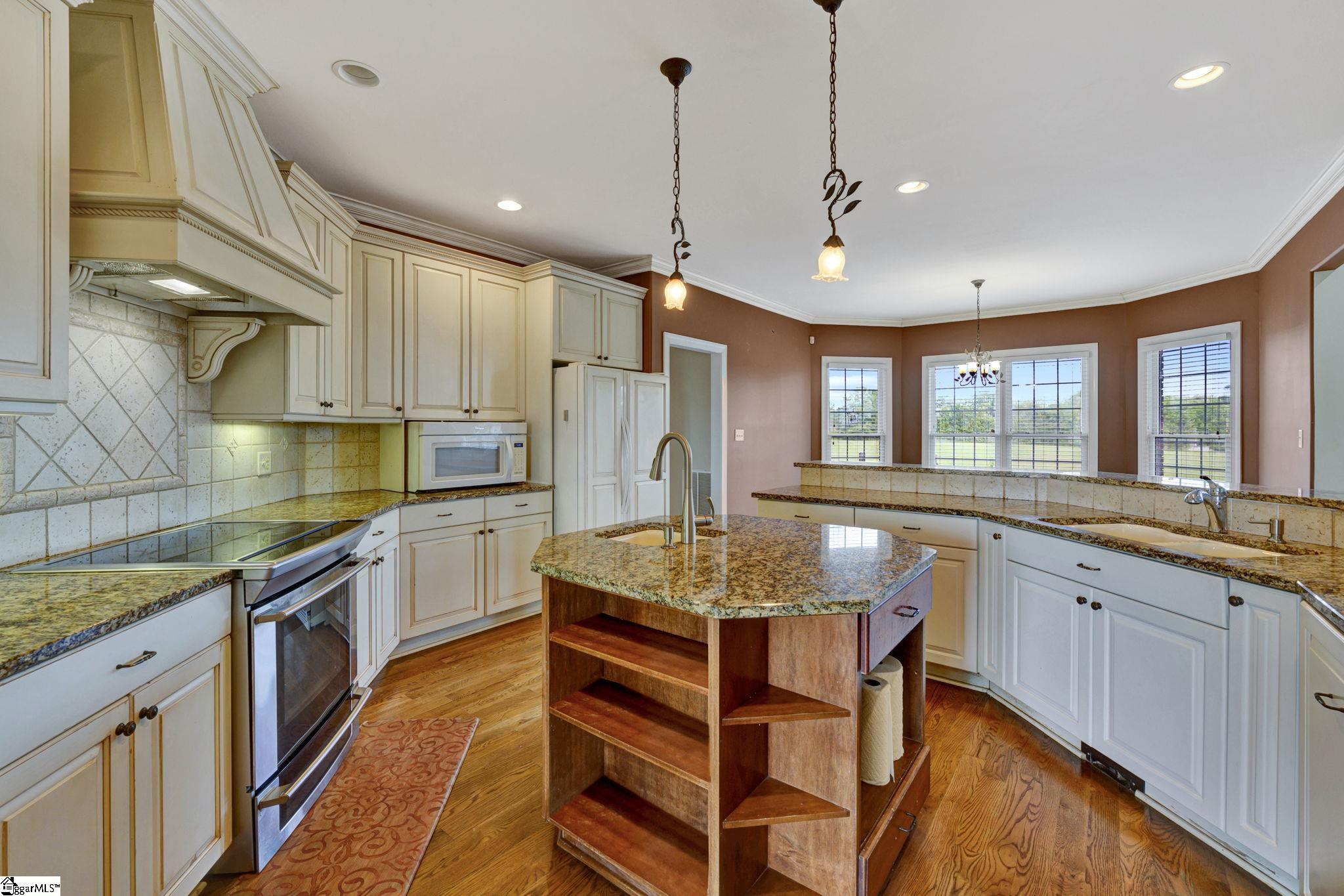 102 Alene Hills Way