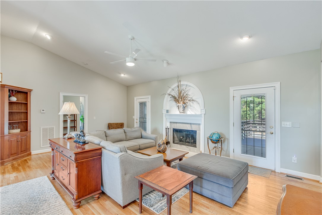 3620 Centerville Road