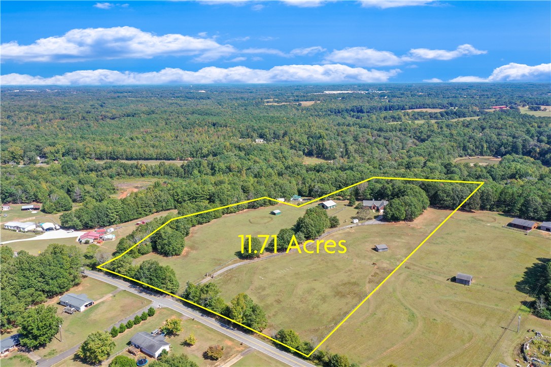 3620 Centerville Road