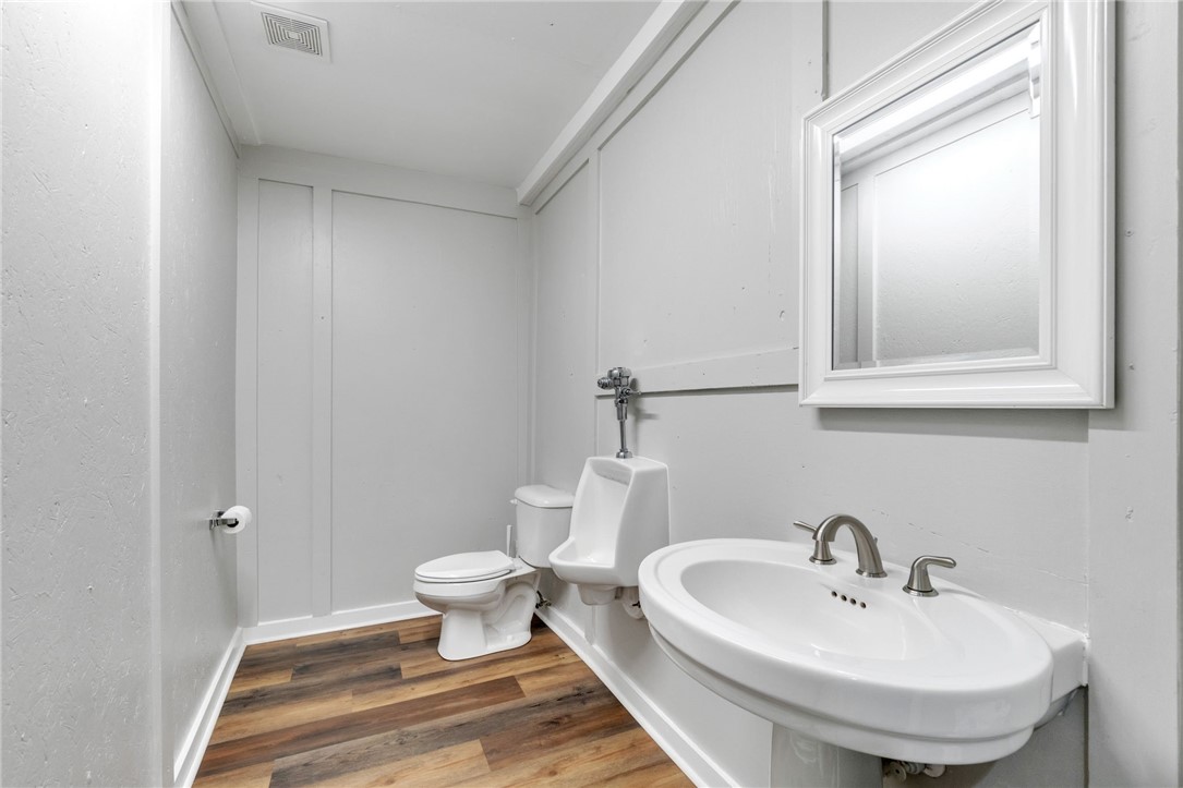 416 Rolling Hills Circle