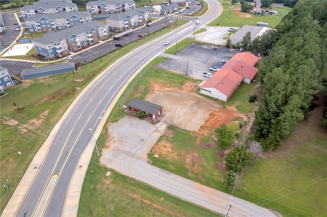 416 Rolling Hills Circle