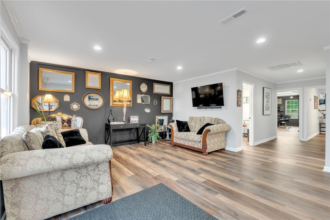 416 Rolling Hills Circle