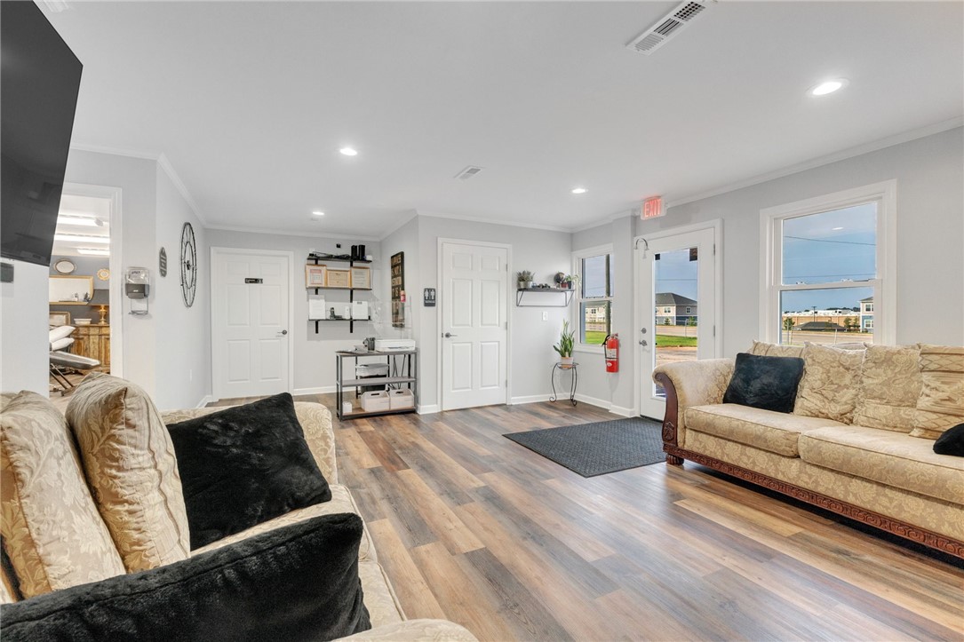 416 Rolling Hills Circle