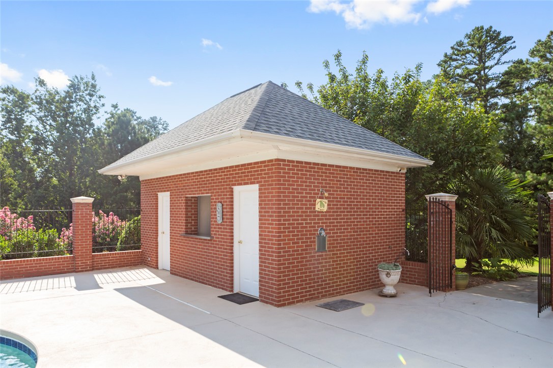 103 Bent Willow Way