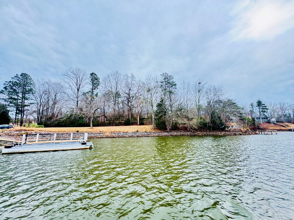 1143 Jets Landing Road