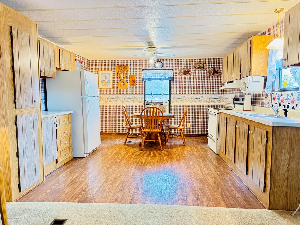 1143 Jets Landing Road
