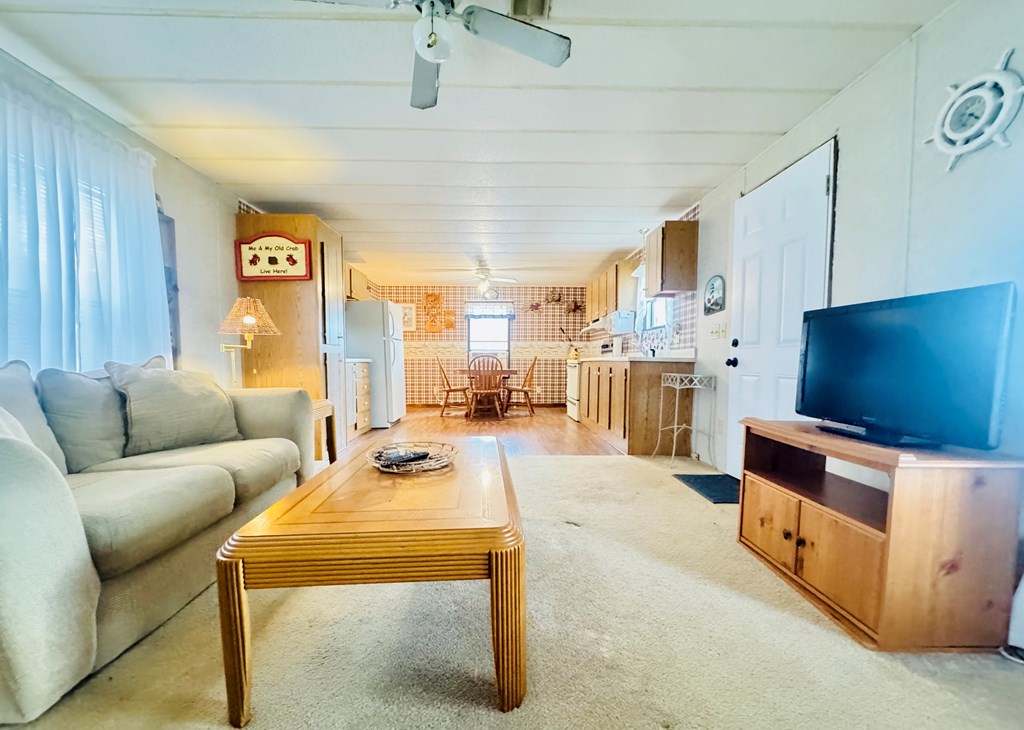 1143 Jets Landing Road