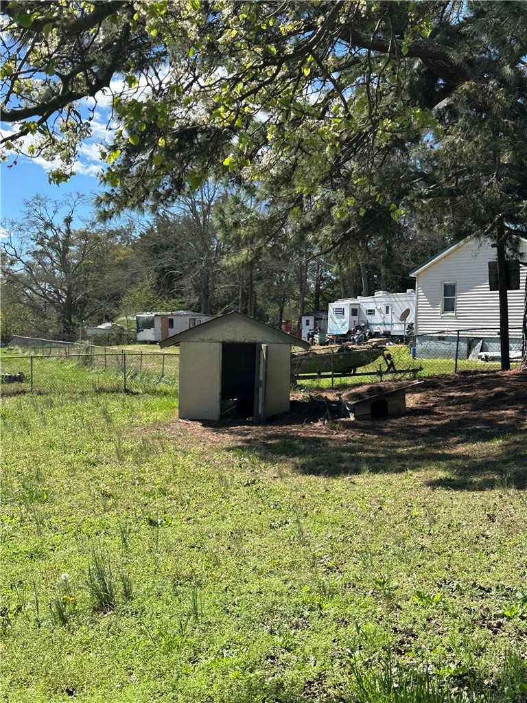 2534 Broadway Lake Road