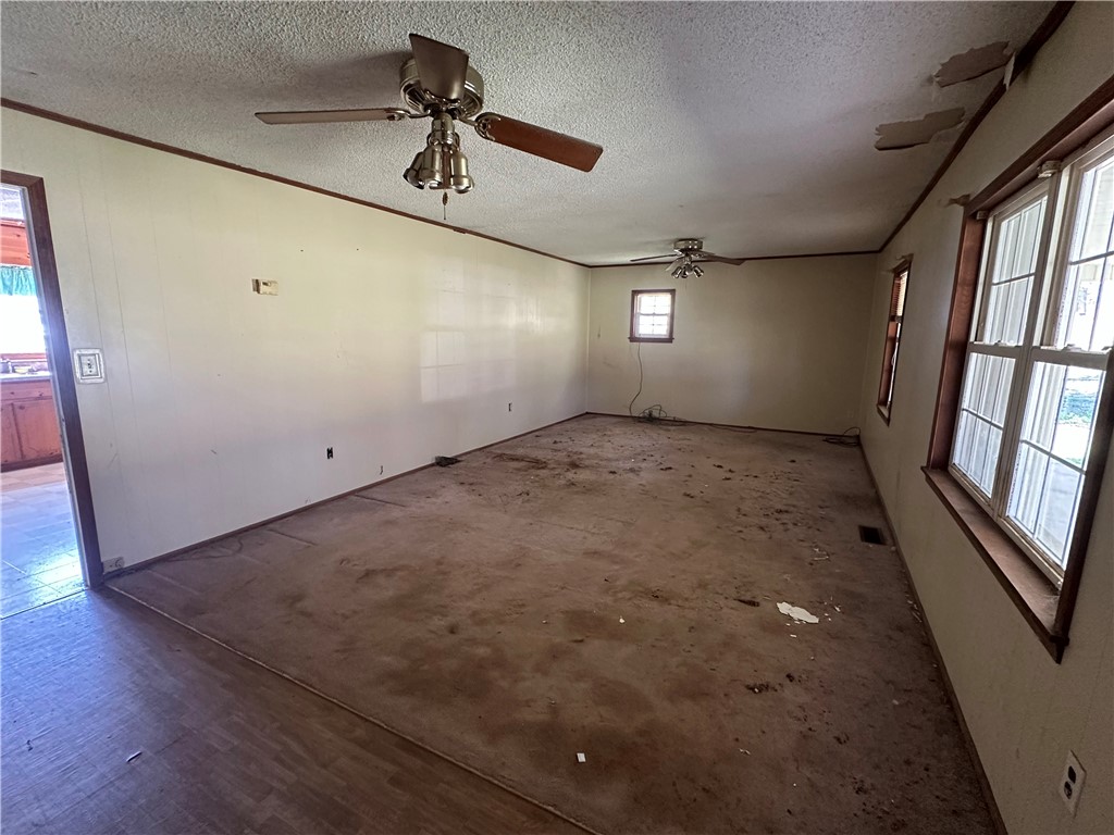 2534 Broadway Lake Road