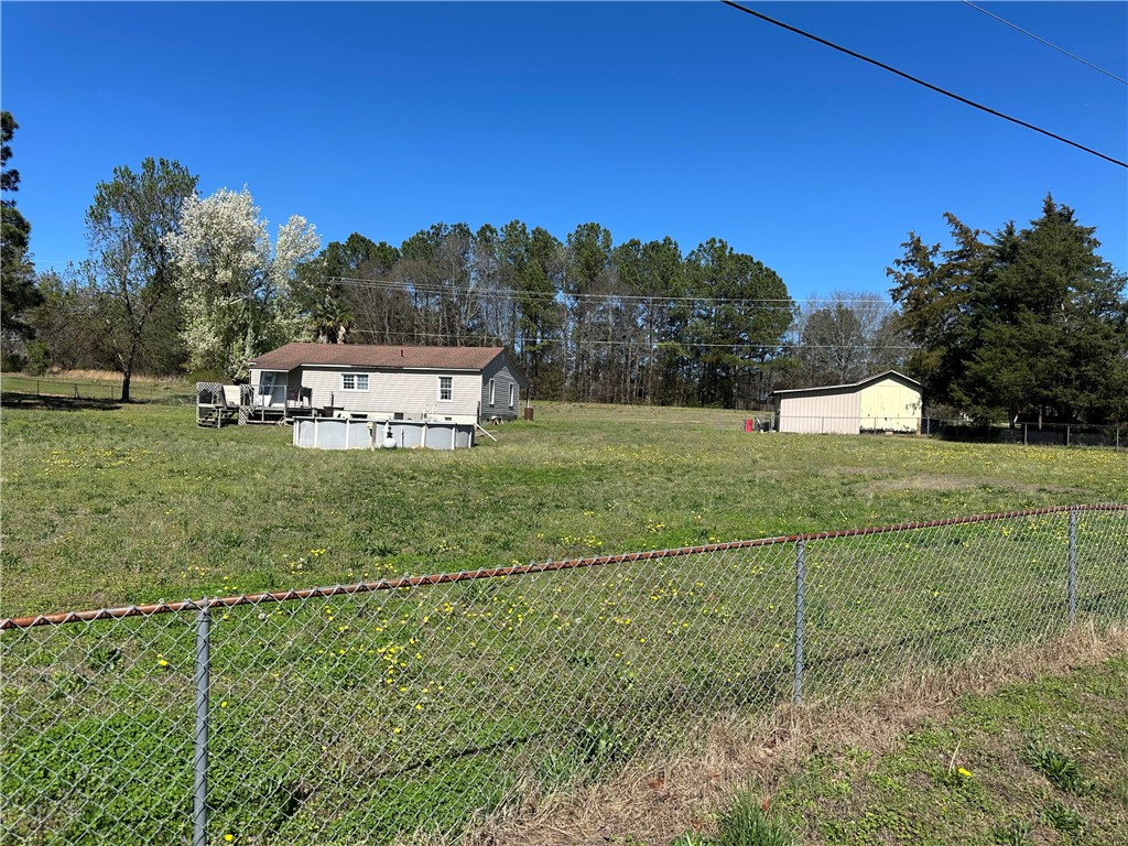 2534 Broadway Lake Road