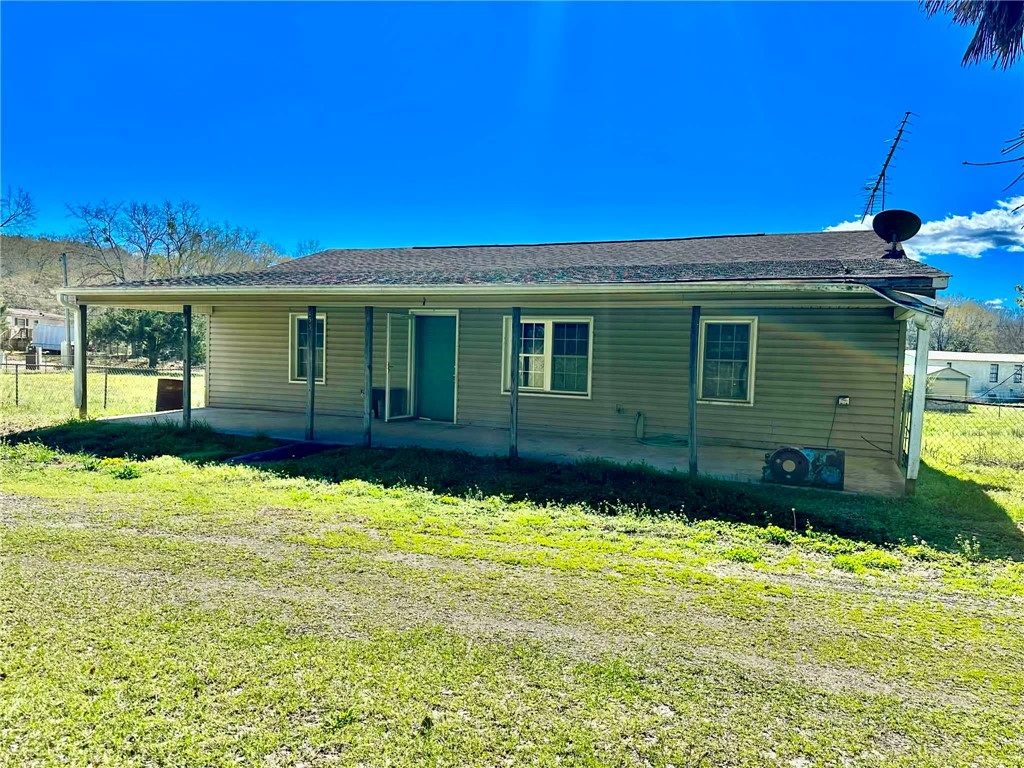 2534 Broadway Lake Road